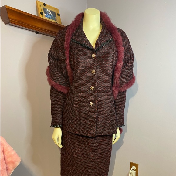 3-PC ST. JOHN COUTURE Skirt Set - Picture 3 of 9